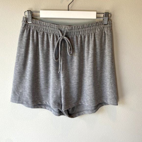 Aritzia Pants - Wilfred Free Free Lounge Short Gray M